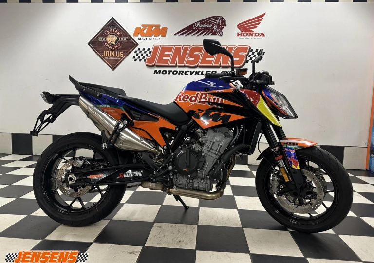 KTM 890 Duke R